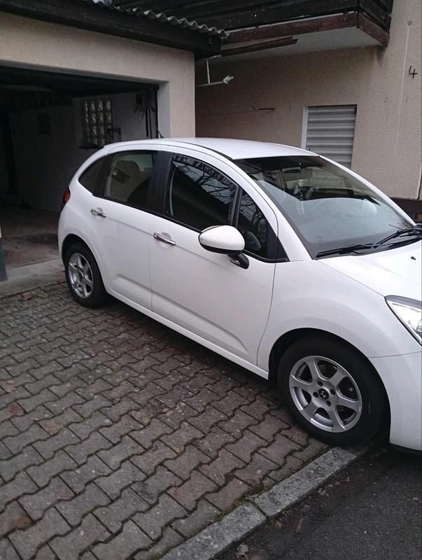 Gebraucht Citroën C3 82 PS (60 kW) 2013 Weiß Kleinwagen