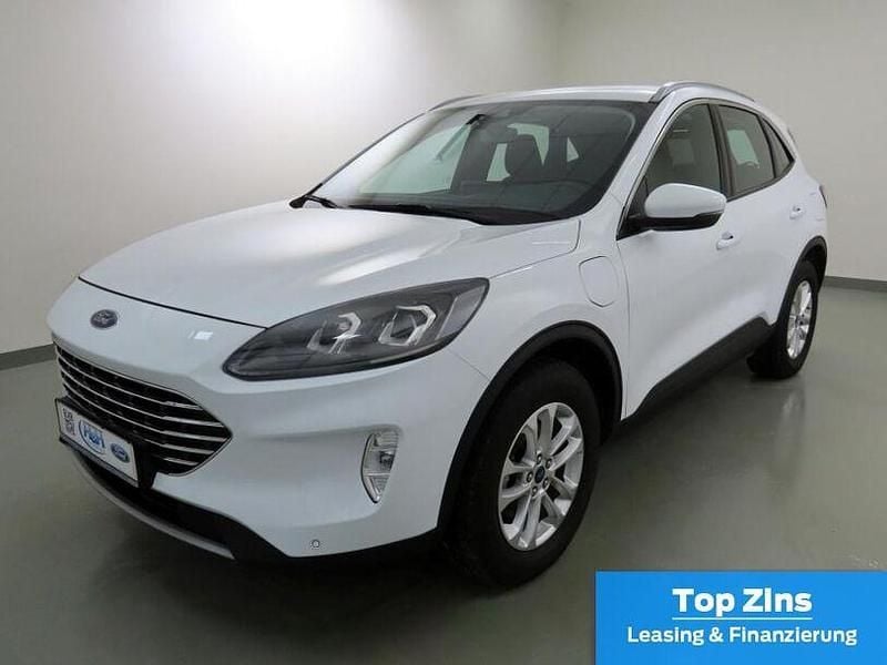 Gebraucht Ford Kuga Titanium 224 PS (164 kW) 2022 Frostweiß SUV