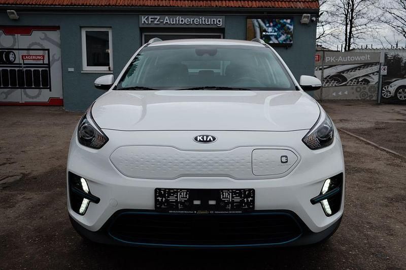 Gebraucht Kia e-Niro Vision 150 kW (204 PS) 2020 Weiß SUV