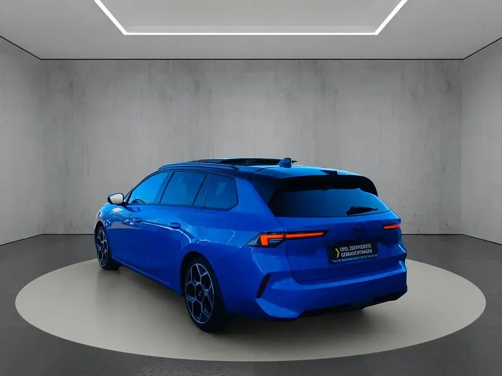 Gebraucht Opel Astra Ultimate 131 PS (96 kW) 2024 Blau Kleinwagen