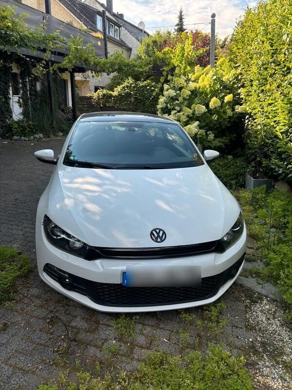 Weiß Gebraucht 2009 VW Scirocco Coupé | 7.999 € (Teuer) - Bild 1/3