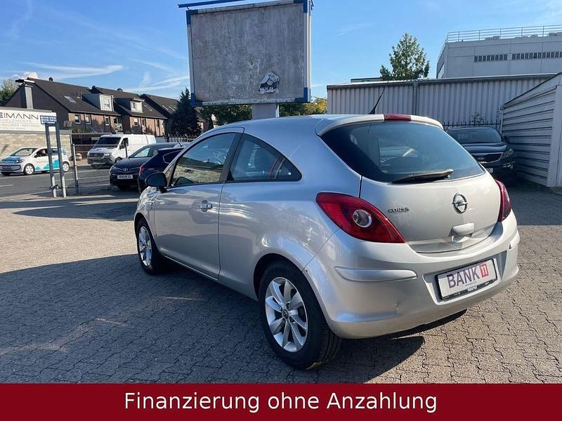 Gebraucht Opel Corsa Energy 69 PS (50 kW) 2014 Silber Limousine