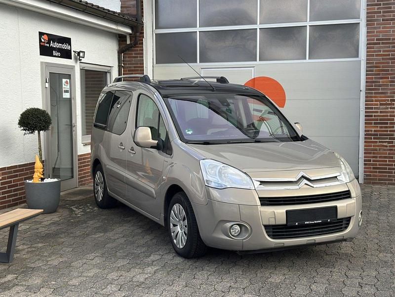 Gebraucht Citroën Berlingo 92 PS (67 kW) 2012 Braun Van / Kleinbus