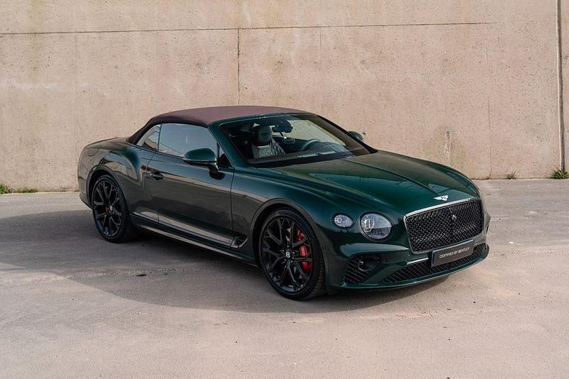 Gebraucht Bentley Continental GT Convertible 551 PS (405 kW) 2024 Grün Cabrio