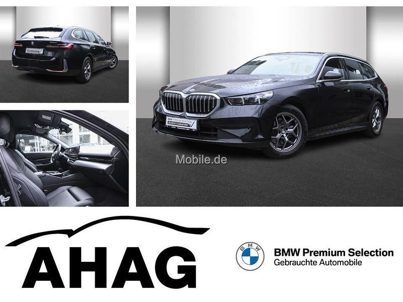 Schwarz Gebraucht 2024 BMW 520 Sport Line Kombi | 49.940 € (Guter Preis) - Bild 1/4