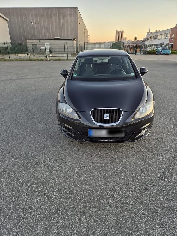 Gebraucht Seat Leon 105 PS (77 kW) 2010 Schwarz Kleinwagen