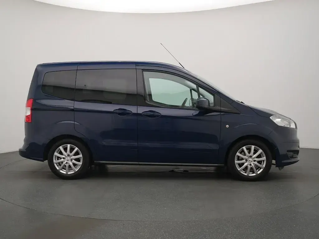 Gebraucht Ford Tourneo Courier Trend 101 PS (74 kW) 2016 Blau Van / Kleinbus