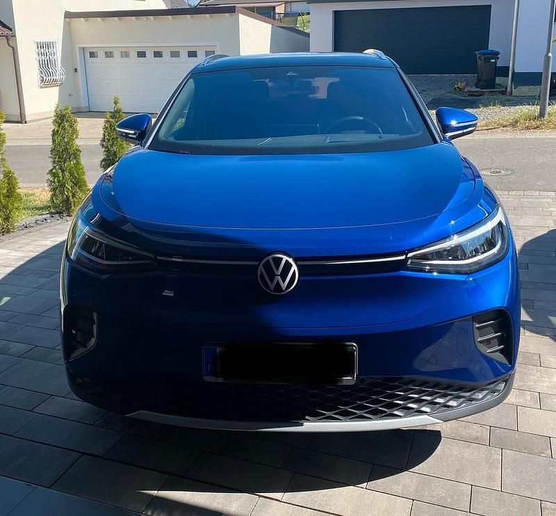 Blau Gebraucht 2022 VW ID.4 SUV | 28.000 € (Fairer Preis) - Bild 1/4
