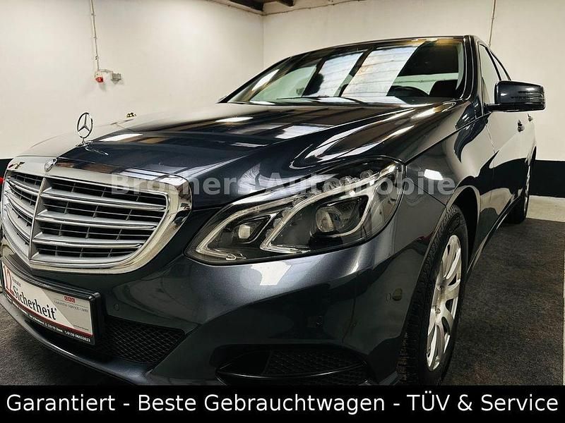 Grau Gebraucht 2014 Mercedes 300 Limousine | 15.900 € (Superpreis) - Bild 1/4