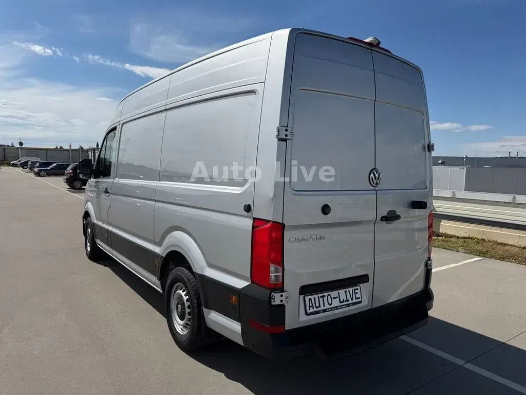 Gebraucht VW Crafter 140 PS (102 kW) 2022 Silber Van