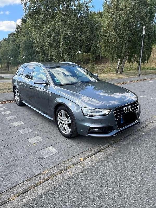 Gebraucht Audi A4 S-Line 150 PS (110 kW) 2015 Grau Kombi