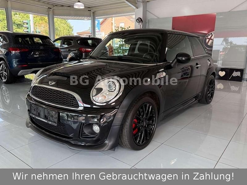 Midnight black Gebraucht 2012 Mini Cooper S Coupé Coupé | 8.490 € (Fairer Preis) - Bild 1/4
