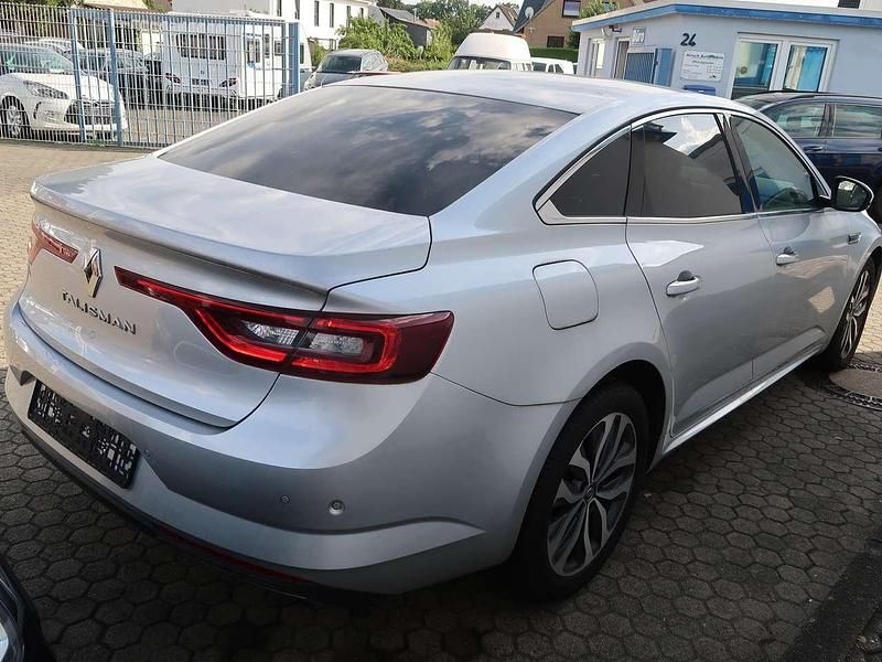 Gebraucht Renault Talisman LIMITED Deluxe 159 PS (116 kW) 2019 Platingrau Limousine