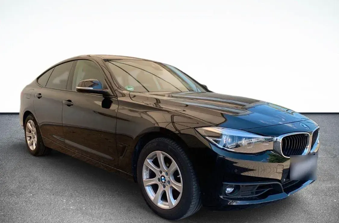 Gebraucht BMW 320 Advantage 184 PS (135 kW) 2020 Schwarz Limousine