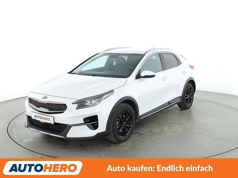 Weiß Gebraucht 2021 Kia XCeed Xdition SUV | 18.790 € (Fairer Preis) - Bild 1/3