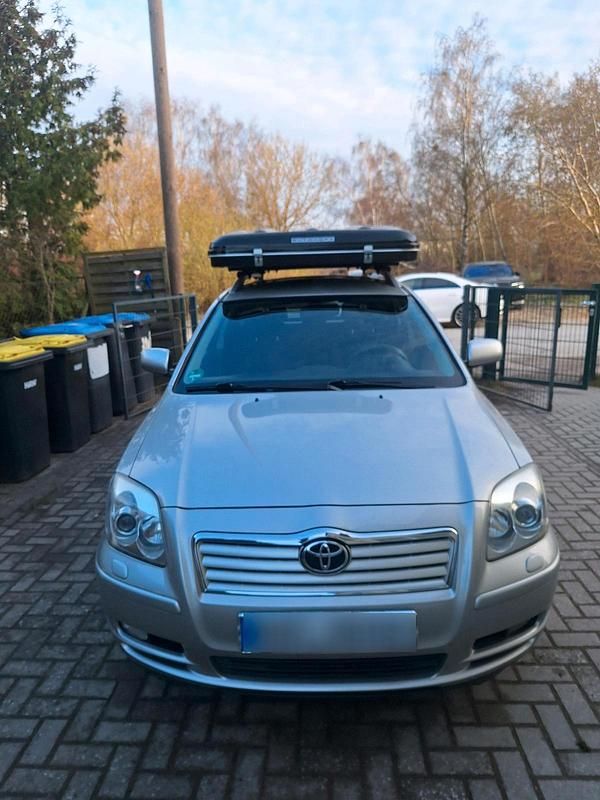 Gebraucht Toyota Avensis Sol 129 PS (94 kW) 2004 Kombi