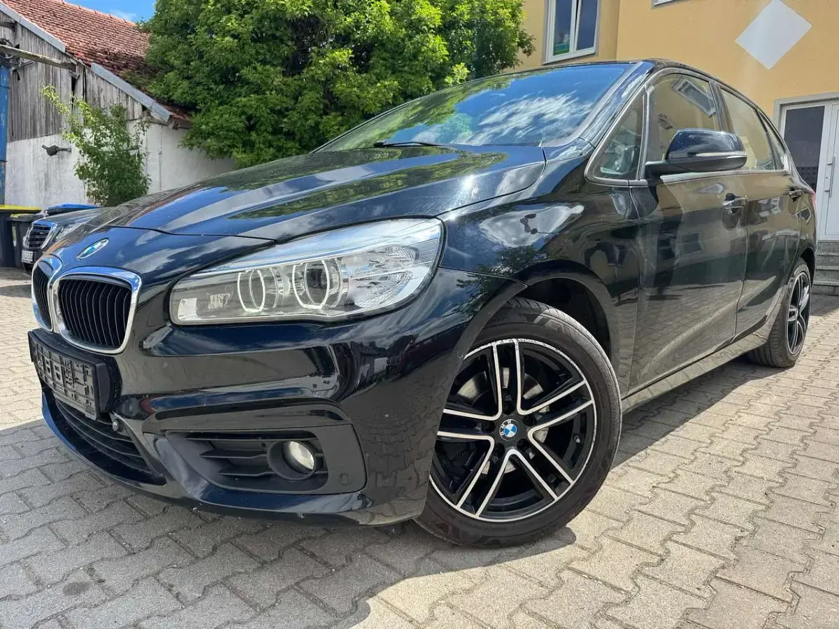 Gebraucht BMW 216 Advantage 116 PS (85 kW) 2016 Schwarz ii Limousine