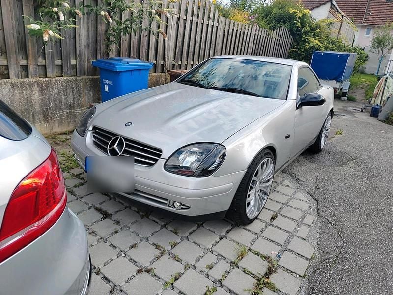 Silber Gebraucht 1998 Mercedes SLK200 Cabrio | 3.490 € (Teuer) - Bild 1/4