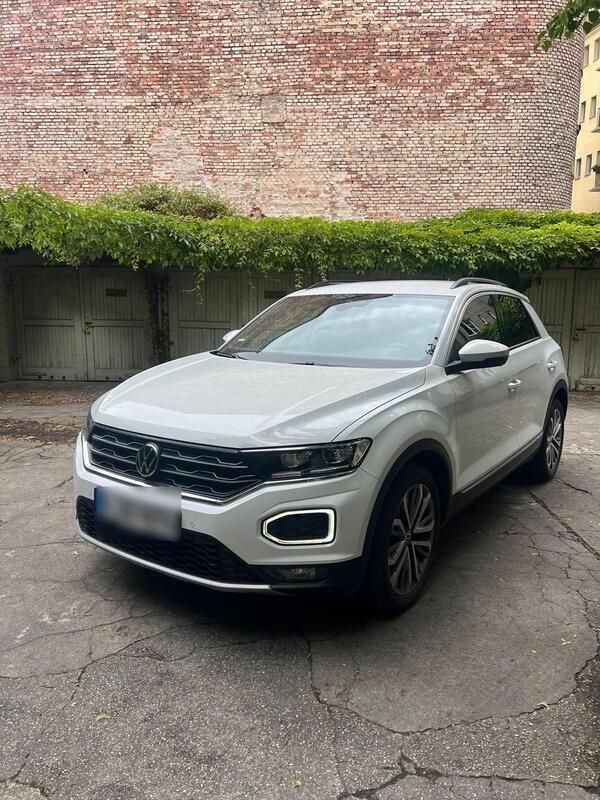 Weiß Gebraucht 2021 VW T-Roc SUV | 22.500 € (Guter Preis) - Bild 1/4