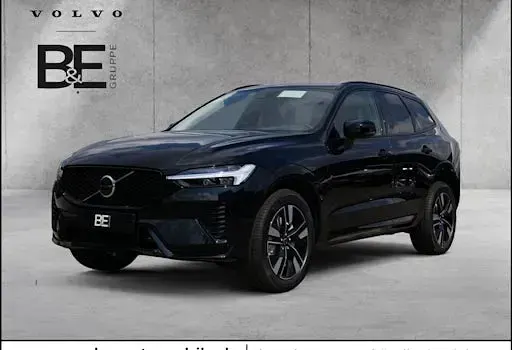 Neu Volvo XC60 Plus 455 PS (334 kW) 2025 Schwarz SUV