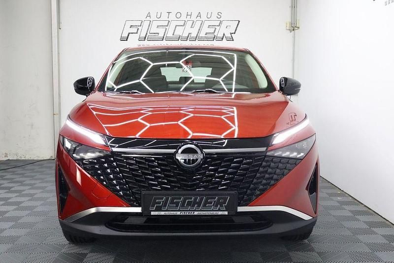 Neu Nissan Qashqai Acenta 158 PS (116 kW) 2025 Rot SUV