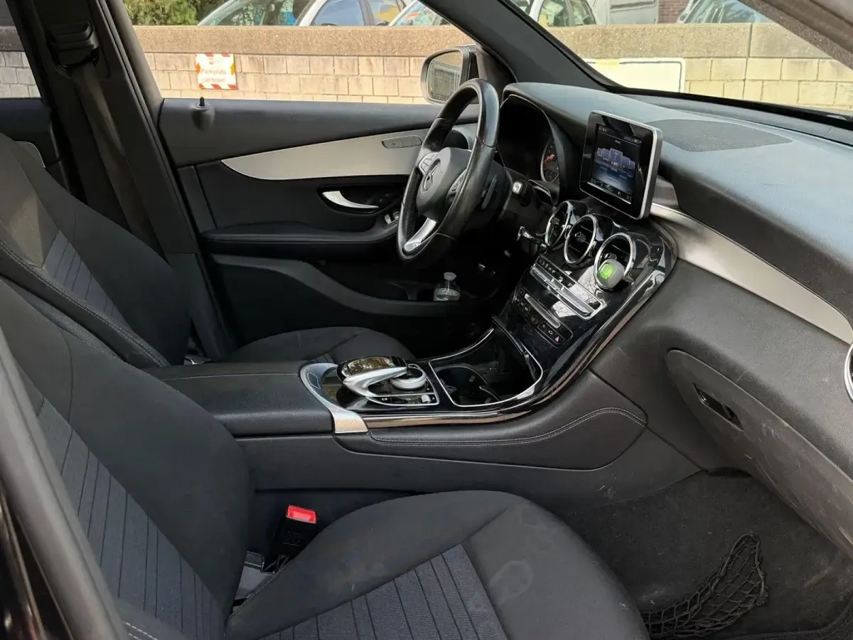 Gebraucht Mercedes GLC220 170 PS (125 kW) 2017 Schwarz SUV