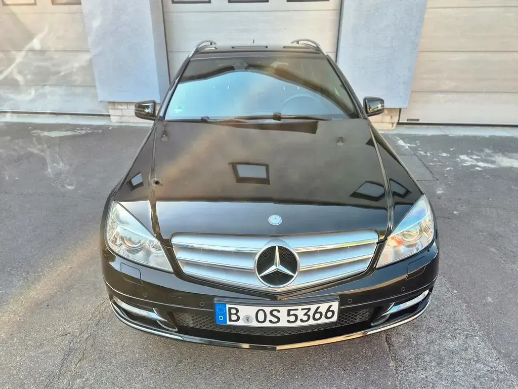 Gebraucht Mercedes C200 184 PS (135 kW) 2011 Schwarz Kombi