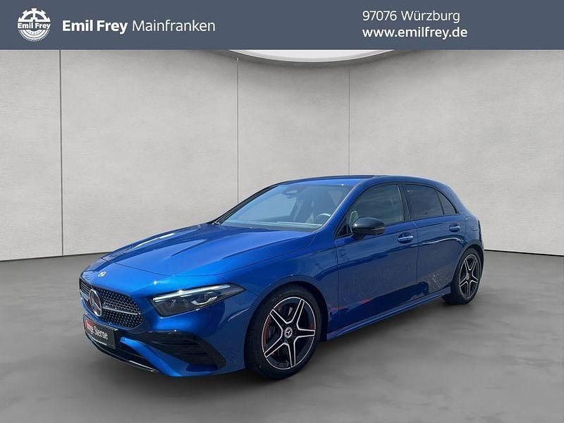 Blau Gebraucht 2024 Mercedes A250 Advanced Limousine | 35.900 € (Fairer Preis) - Bild 1/4