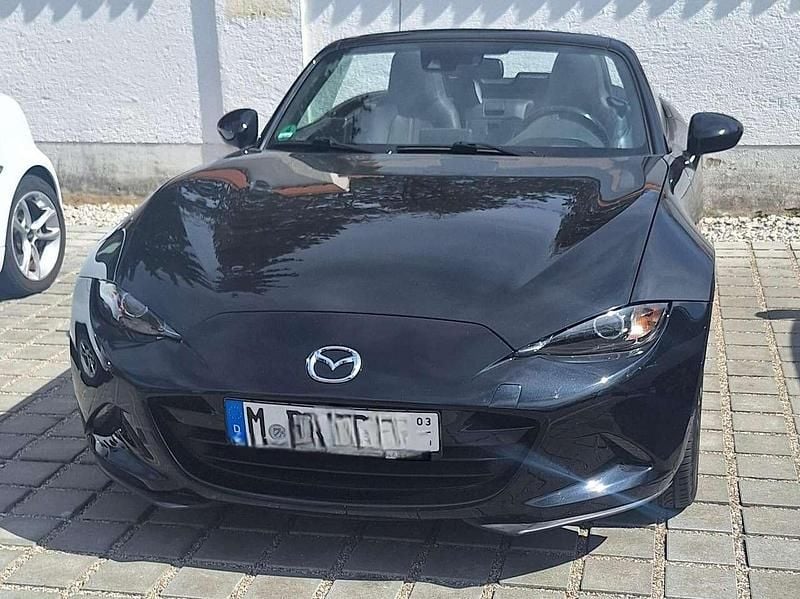 Gebraucht Mazda MX5 Exclusive-Line 160 PS (117 kW) 2016 Schwarz Cabrio