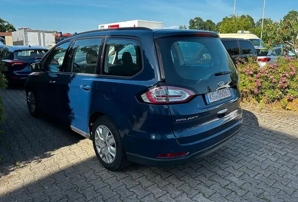 Gebraucht Ford Galaxy Trend 150 PS (110 kW) 2017 Blau Van / Kleinbus