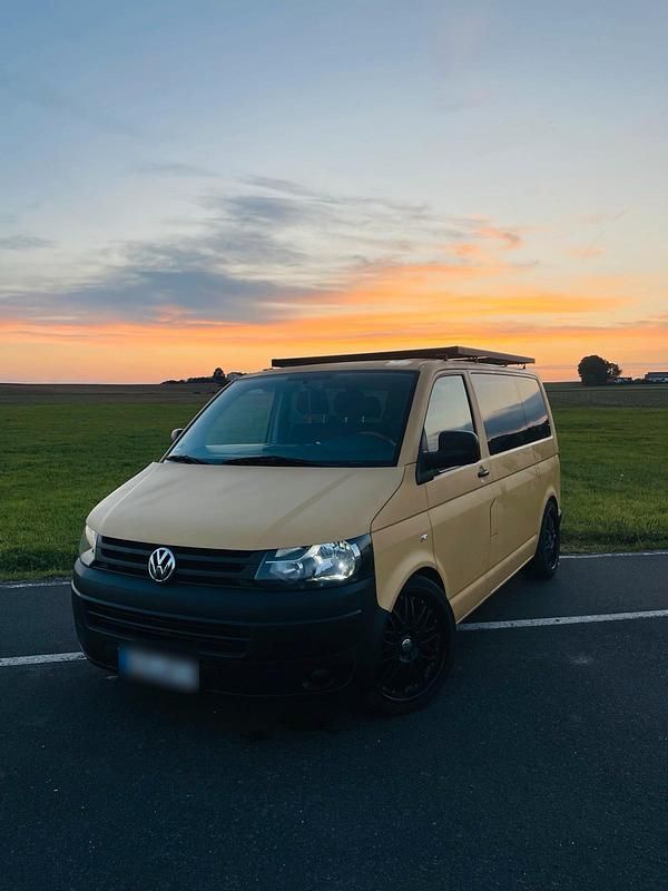 Gelb Gebraucht 2008 VW T5 Van | 9.900 € - Bild 1/4