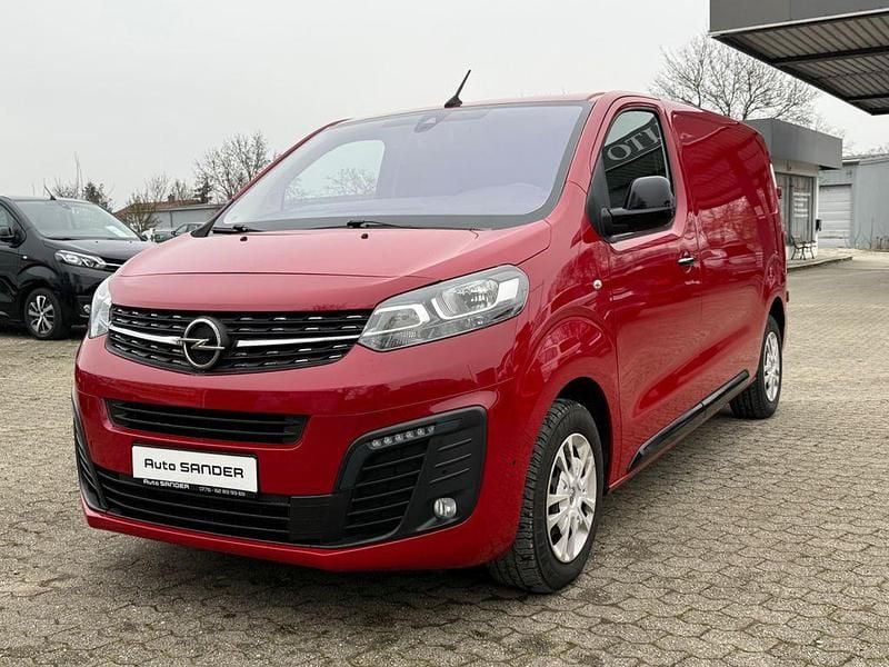 Rot Gebraucht 2019 Opel Vivaro Innovation Van / Kleinbus | 16.400 € (Superpreis) - Bild 1/4
