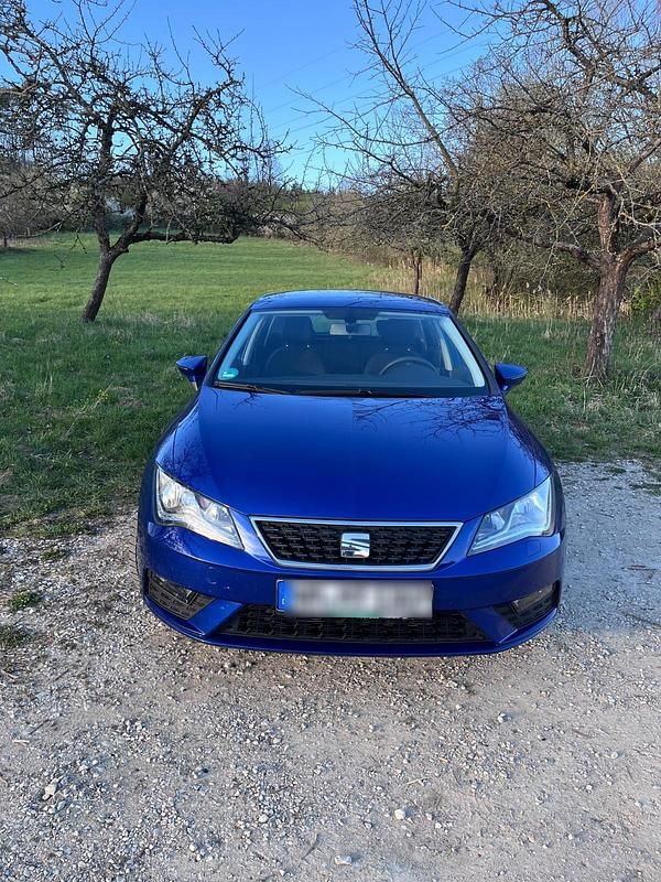 Gebraucht Seat Leon 110 PS (80 kW) 2018 Blau Kleinwagen