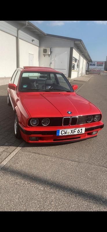 Rot Gebraucht 1989 BMW 320 Coupé | 22.000 € - Bild 1/4