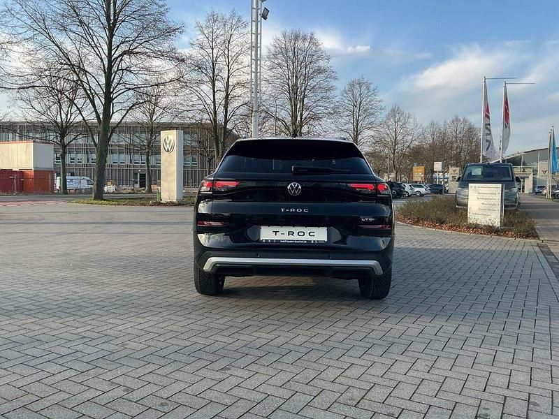Neu VW T-Roc Life 116 PS (85 kW) 2026 Schwarz SUV