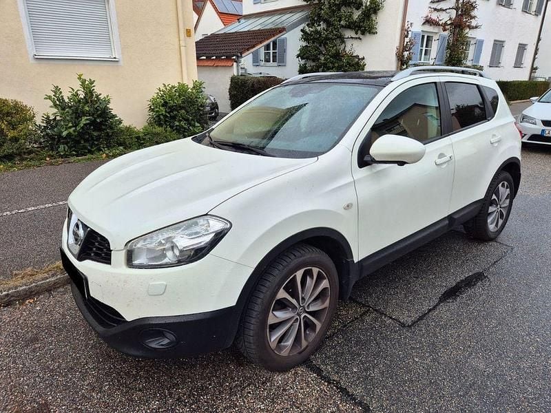 Weiß Gebraucht 2013 Nissan Qashqai Tekna SUV | 8.200 € (Guter Preis) - Bild 1/4