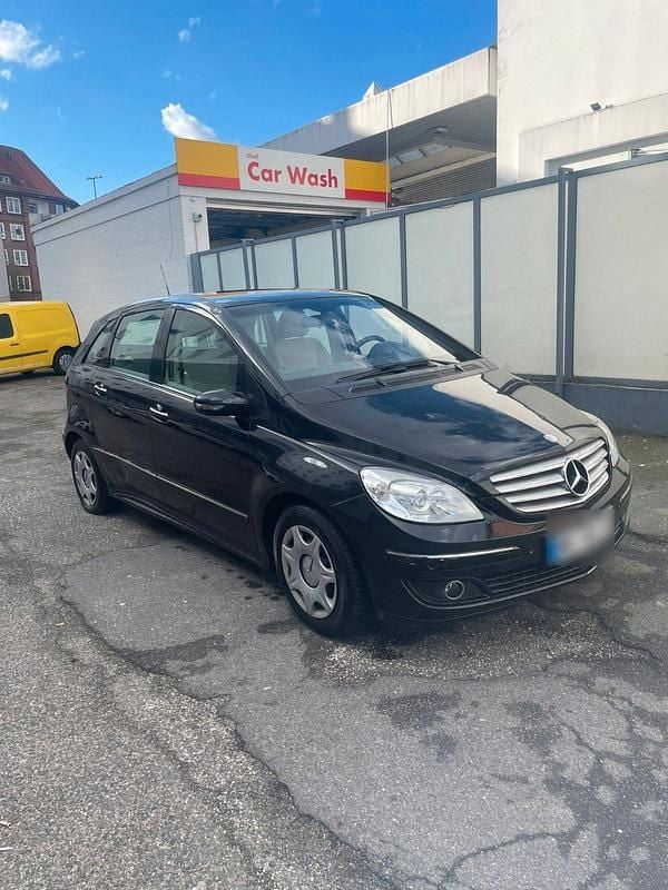 Gebraucht Mercedes B170 116 PS (85 kW) 2006 Schwarz Van / Kleinbus