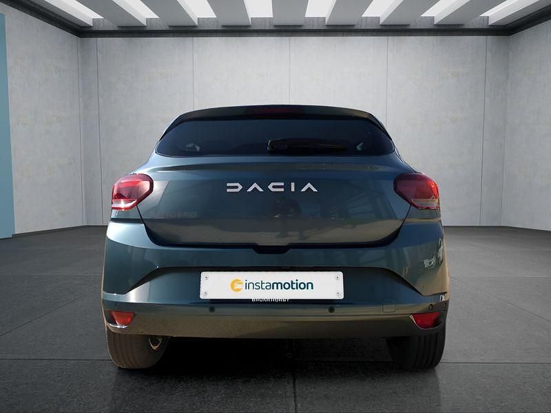 Neu Dacia Sandero 101 PS (74 kW) 2025 Blau Kleinwagen