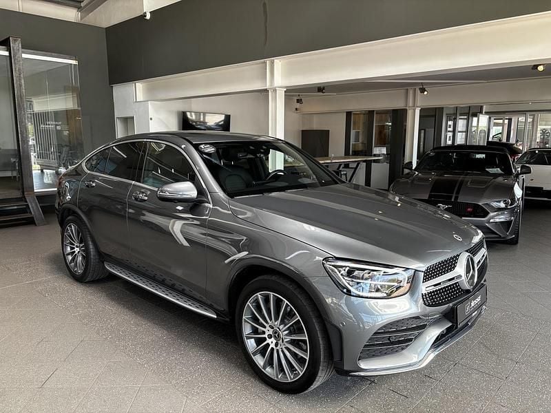 Gebraucht Mercedes GLC300 AMG 245 PS (180 kW) 2024 Grau metallic Coupé