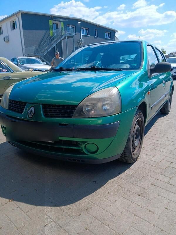 Grün Gebraucht 2002 Renault Clio II Kleinwagen | 1.600 € (Fairer Preis) - Bild 1/4