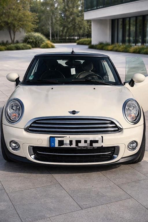 Gebraucht Mini Cooper Cabriolet 122 PS (89 kW) 2010 Weiß Cabrio