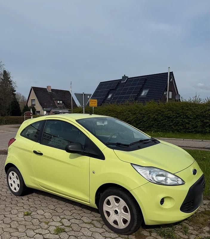 Second-hand Ford Ka 69 CP (50 kW) 2013 Verde Hatchback