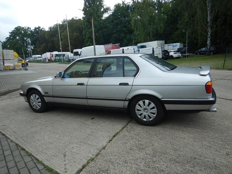 Gebraucht BMW 735L 211 PS (155 kW) 1990 Limousine