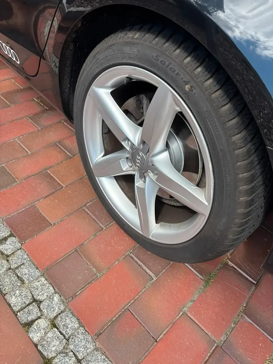 Gebraucht Audi A4 177 PS (130 kW) 2013 Schwarz Kombi