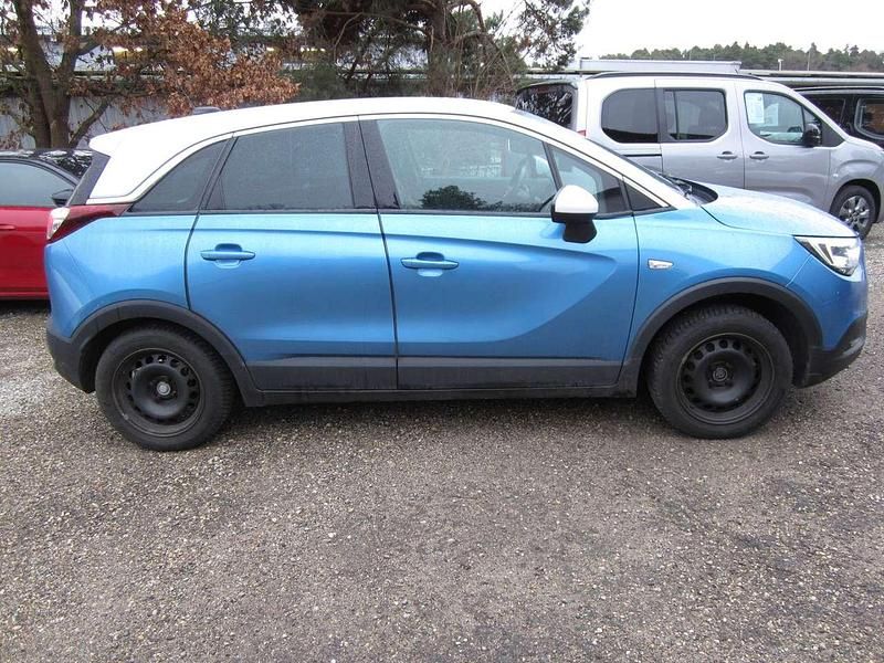 Gebraucht Opel Crossland X Innovation 120 PS (88 kW) 2017 Arktisblaumetallic SUV