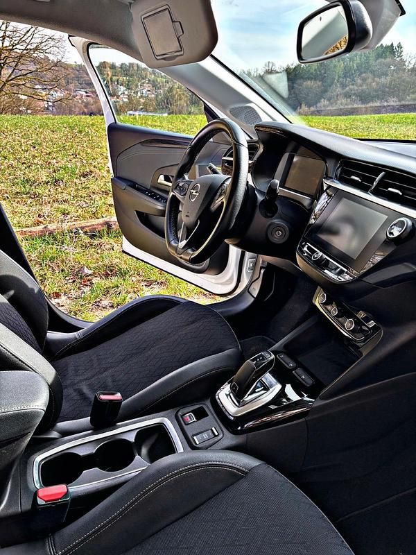 Gebraucht Opel Corsa Elegance 100 PS (73 kW) 2020 Weiß Kleinwagen