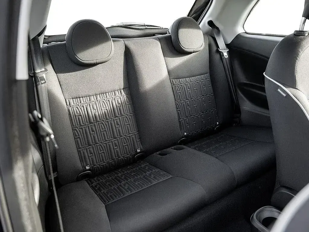Gebraucht Fiat 500e Action 69 kW (95 PS) 2023 Schwarz