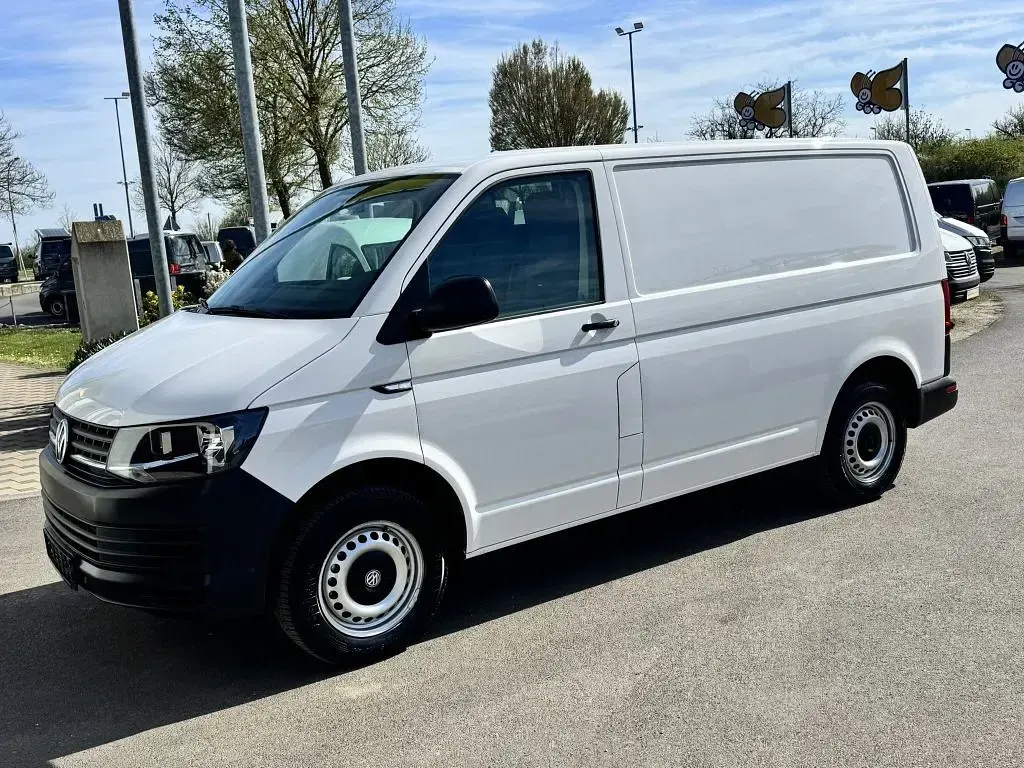 Second-hand VW Transporter 150 CP (110 kW) 2019 Alb Van