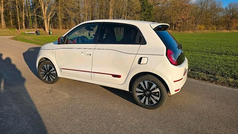 Gebraucht Renault Twingo Intens 75 PS (55 kW) 2020 Weiß Kleinwagen