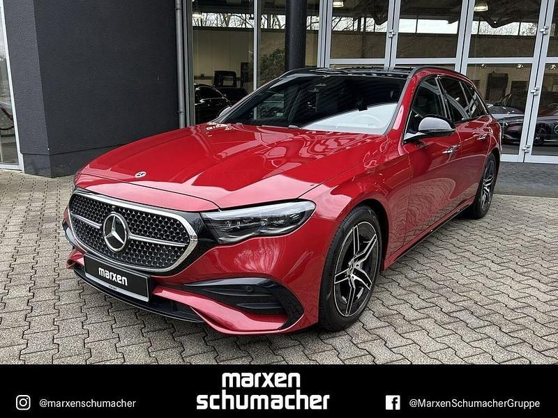 Gebraucht Mercedes E300 AMG 197 PS (144 kW) 2024 Rot Limousine